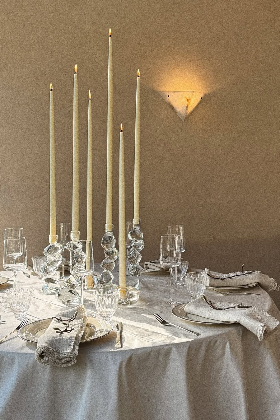 how much does a wedding planner cost